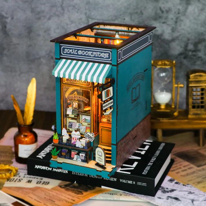 DIY Book Nook || Soul Bookstore