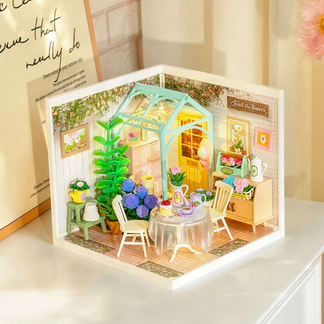 Super Creator Miniature House - Blooming Tea Garden DW013B