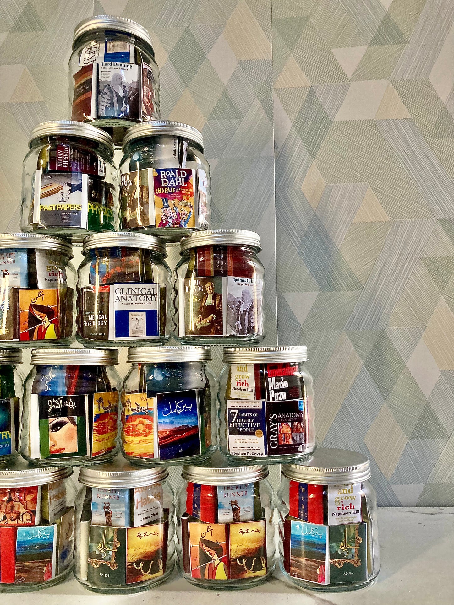 MINIATURE NOVEL GLASS JAR(with ENGLISH NOVELS)