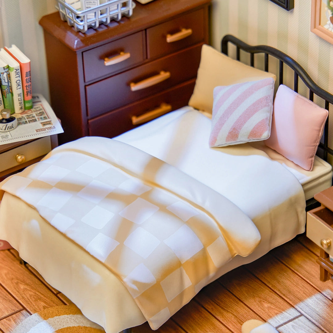 Super Creator Miniature House - Sweet Dream Bedroom